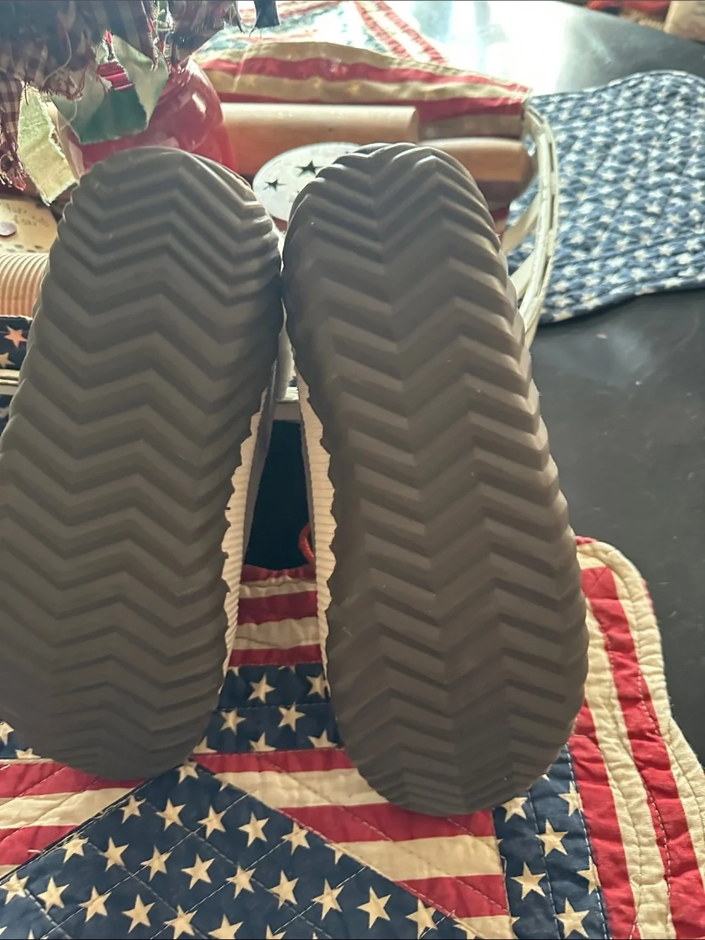 Sorel Women's Gray Suede Winter Boots with Red Laces